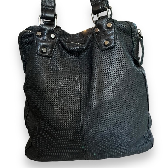 Linea Pelle Large Black Leather Perforated Zip Top Shoulder Bag Satchel Purse - Picture 7 of 11